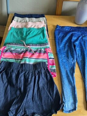 Girls Size 7/8 Bottoms - 7 pieces * bonus includes 3 tops
